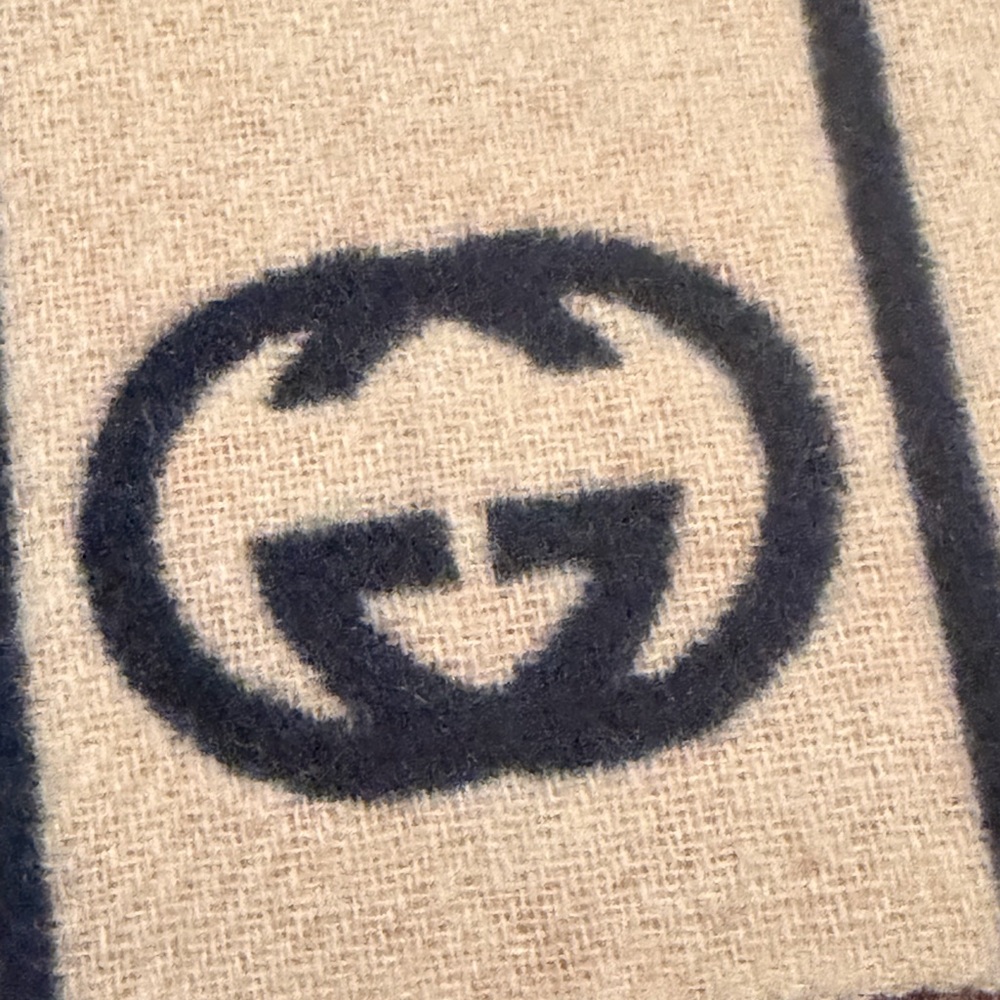 Gucci Men's Scarf in Blue, Tan, and Navy